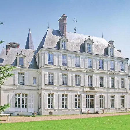 10 Bedroom Cozy In Allonne Vakantiehuis *