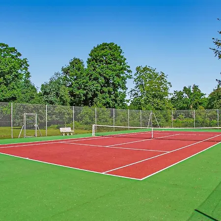 Vakantiehuis 10 Bedroom Cozy In Allonne *