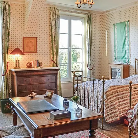 10 Bedroom Cozy In Allonne * Beauvais